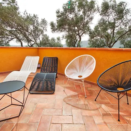 Le Domaine Saint Francois La Tour 1 *